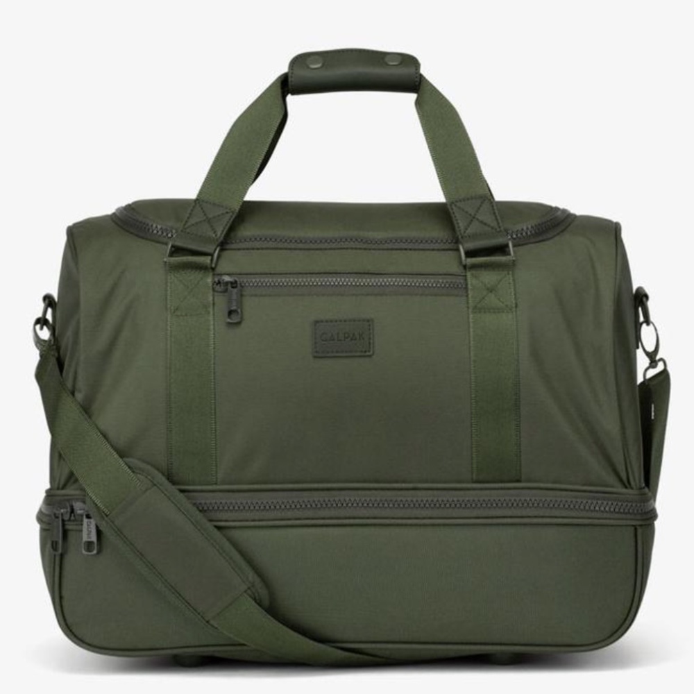 Calpak Weekender Duffel Bag with Shoe Compartment Green